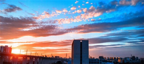 欢辣季重庆小面