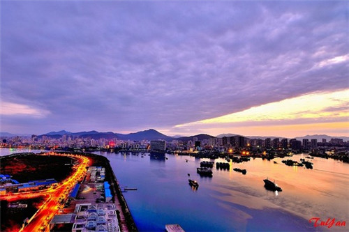 体育品牌加盟费多少